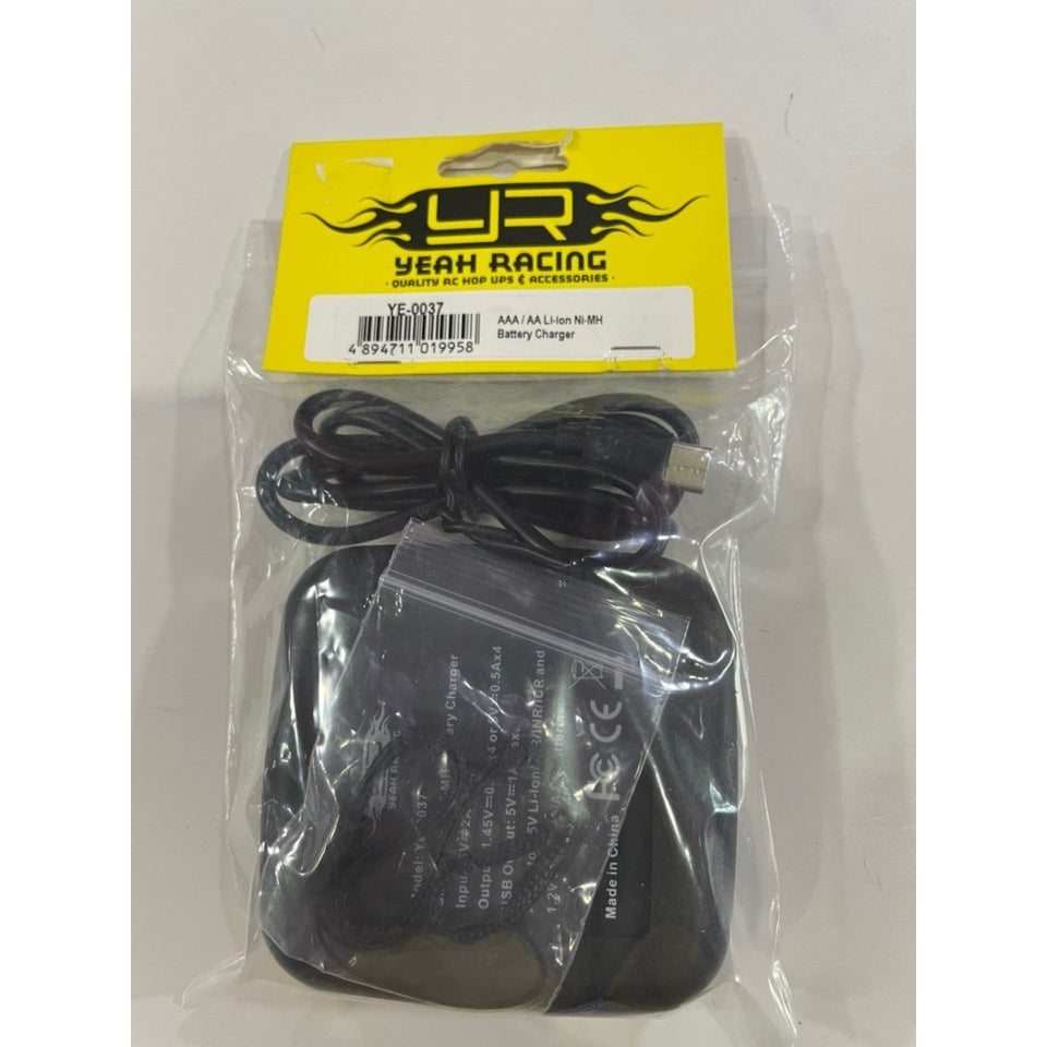 Yeah Racing YE-0037 AAA / AA Li-ion Ni-MH USB Powered Battery Charger