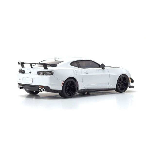 MINI-Z RWD CHEVROLET® CAMARO® ZL1™ 1LE Summit White Readyset 32339W