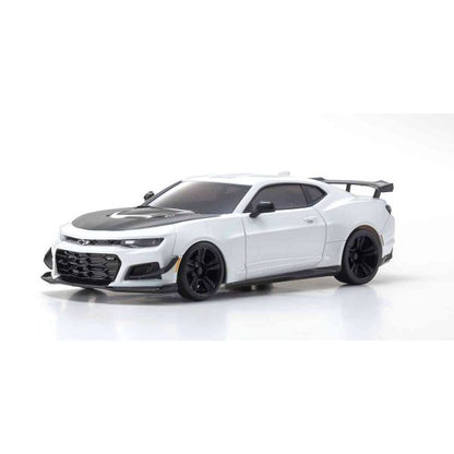 MINI-Z RWD CHEVROLET® CAMARO® ZL1™ 1LE Summit White Readyset 32339W